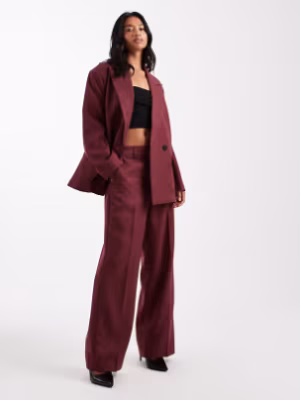 Vero Moda Petite tailored herringbone blazer and wide leg trouser set in burgundy